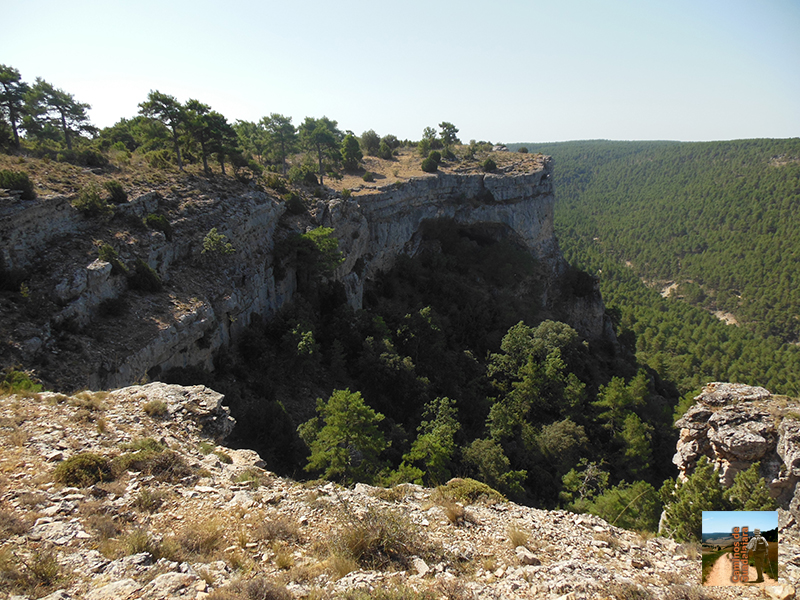 Ruta en Armallones, el mirador del Llano de la Muela y la Covacha de las Grajas