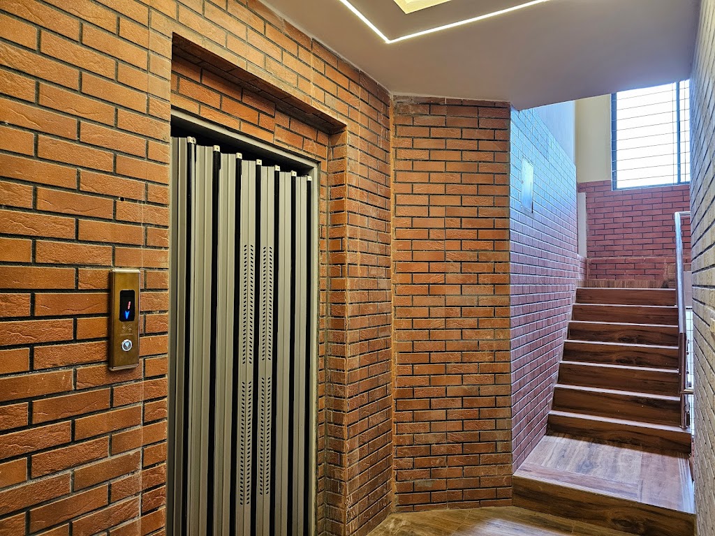 SHAM-VI GIRL'S HOSTEL