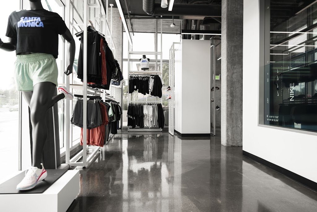  Nike Running Studio - Santa Monica