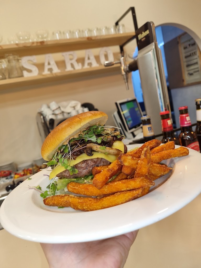 Sarao Restaurante — Comida y bebida