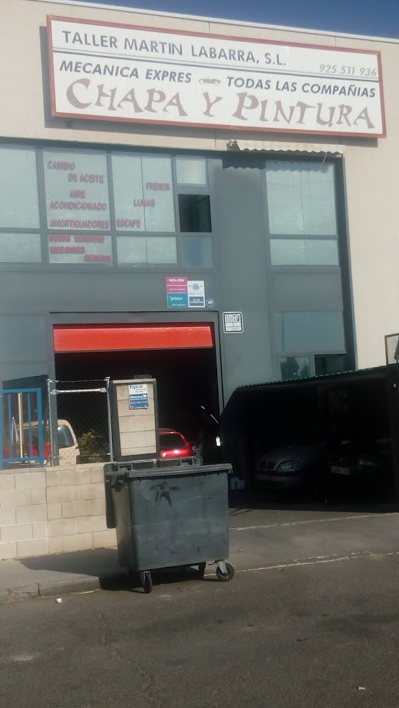 Taller Martin Labarra — Exterior