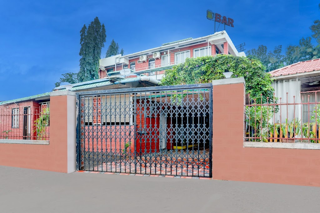 Oyo Aamrai Resort