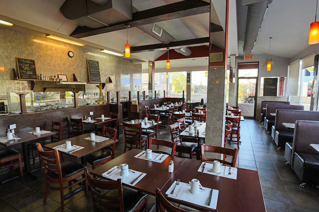 Restaurant L'Oeuf Cochon in Longueuil