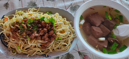 花蓮美食｜荔枝樹下早餐店 的照片