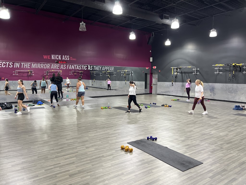  Crunch Fitness - Somerset