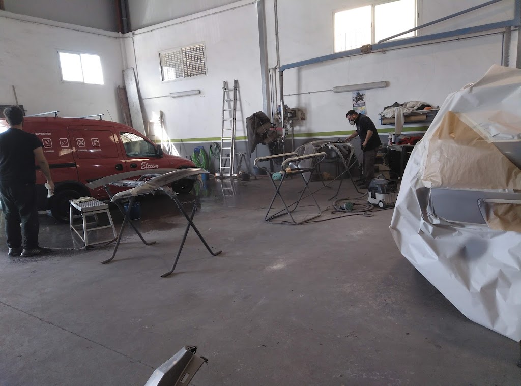 Carrocerias La Union - Mecanica, Chapa & Pintura — Interior