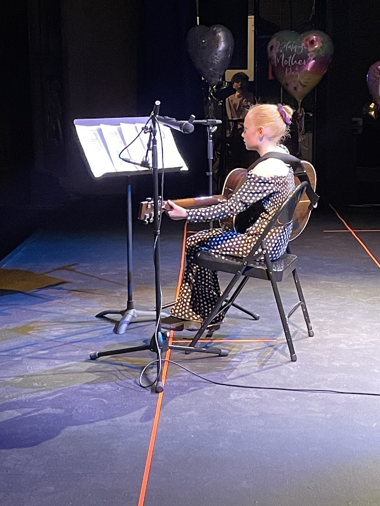  Abundance Creative Arts