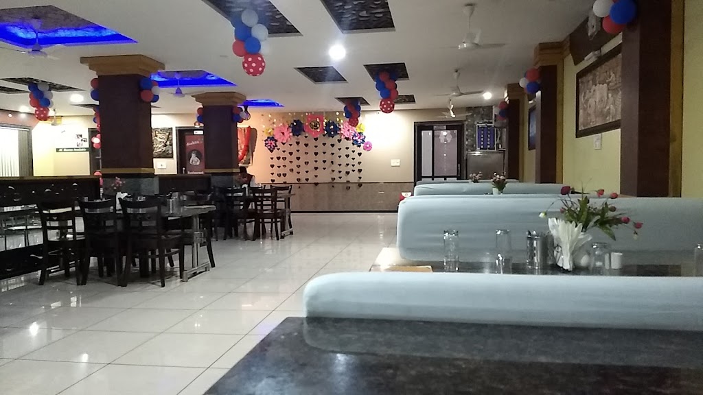 Kanha Hotel Restaurant