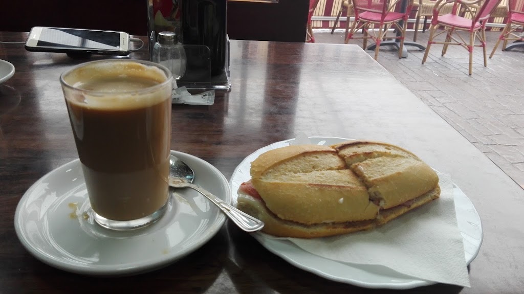 Cafe Savoy — Cafe