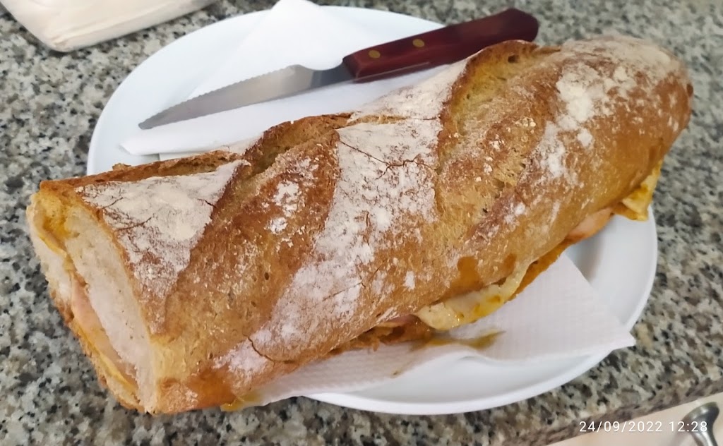 Cafe - Bar Porton — Comida y bebida