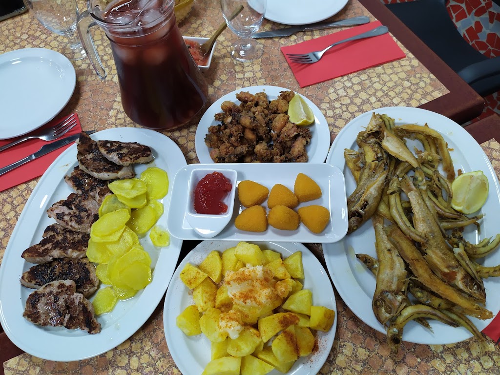 Bar Canya Aci Pucol — Comida y bebida