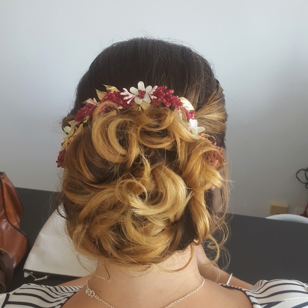 PELUQUERIA ALTEA B&N — Peinado