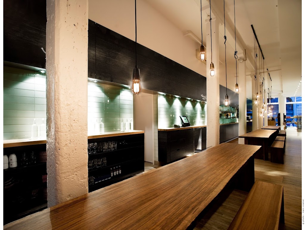 Le Cartet Resto Boutique in Montreal