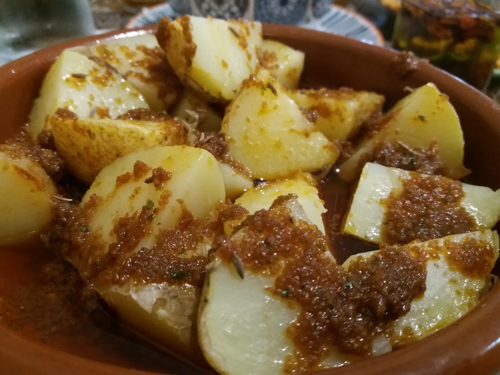 Anfora vegano — Patatas bravas