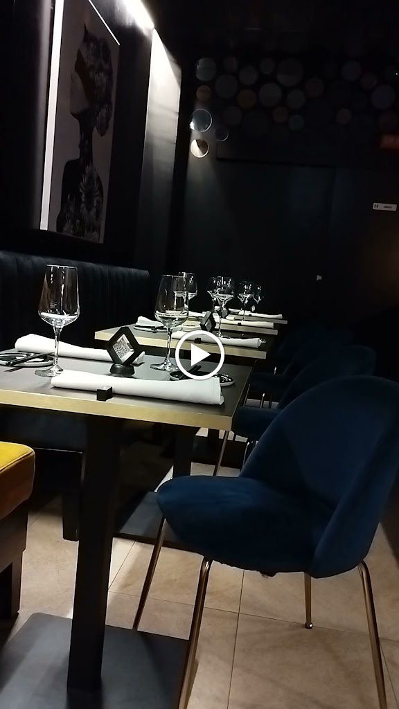 Henko Sushi — Ambiente