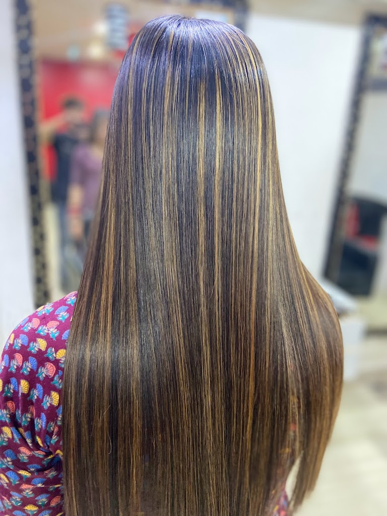 Royal Colours Lounge Salon Loreal Salon