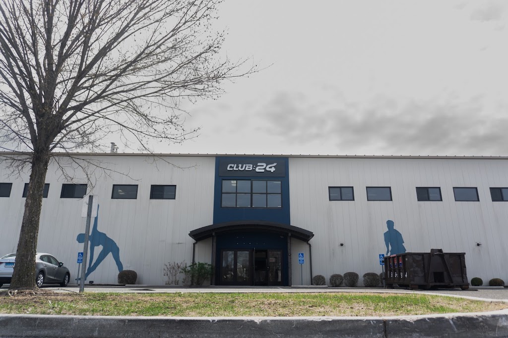  Club 24 Concept Gyms