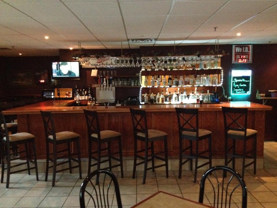  Rose Garden/Leonardo's Italian Bistro