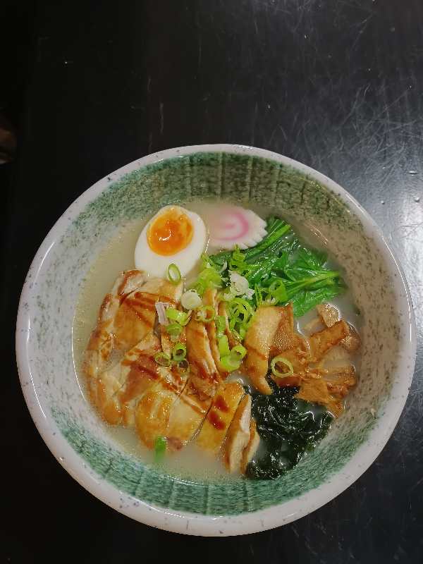 Ramen Ritchi — Comida y bebida