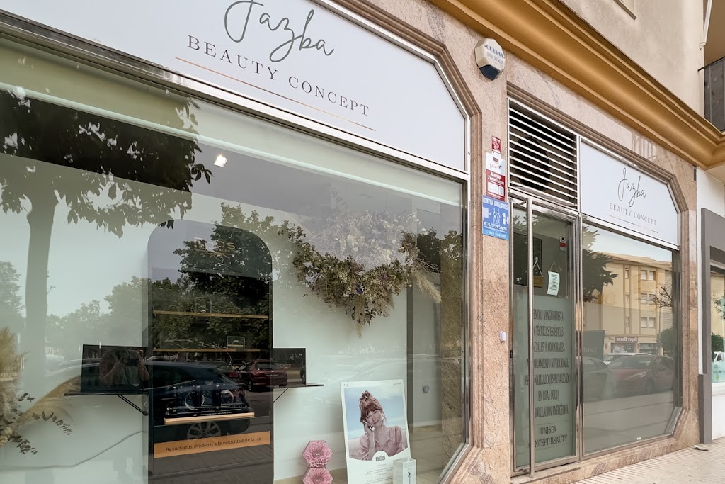 Vicky Estetica Jazba — Exterior