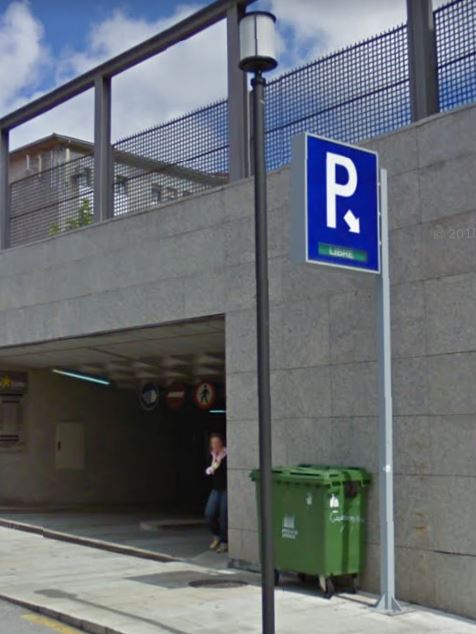 Continental Parking La Salle Santiago — Del propietario