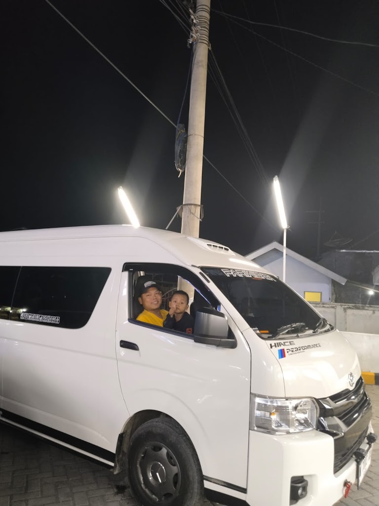 RENTAL MOBIL 24 KRAKSAAN