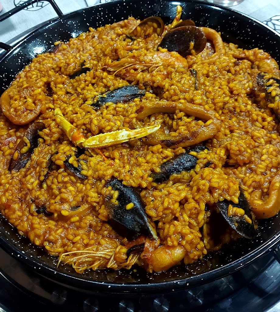 Bar restaurante El rincon del sur — Comida y bebida