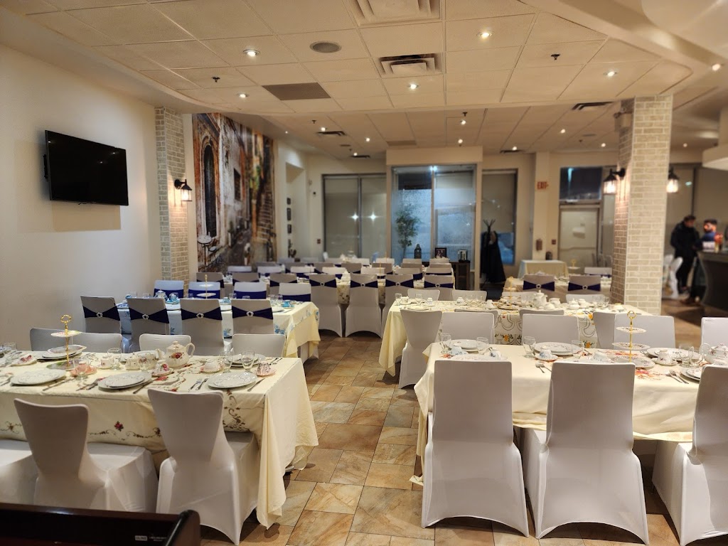 Anna and Lucio's Trattoria in Maple