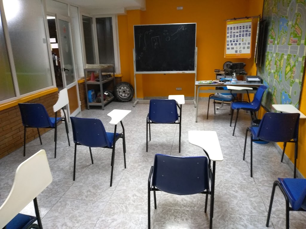 Autoescuela Baena — Del propietario