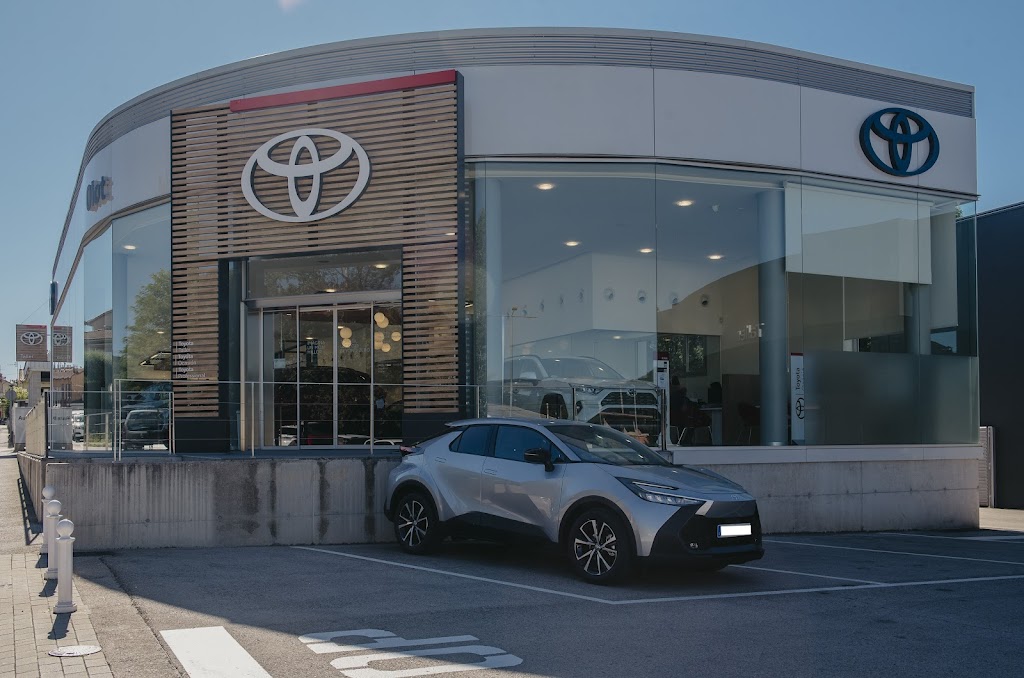 Concesionario Oficial TOYOTA - Aura Motor