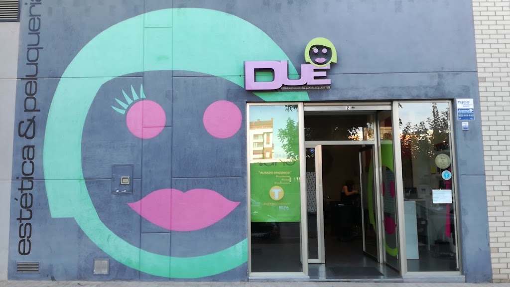 Peluqueria Due — Exterior