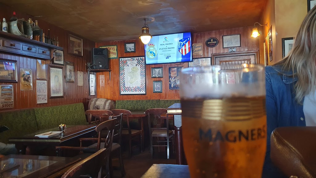 Mulligan's Gran Canaria — Comida y bebida