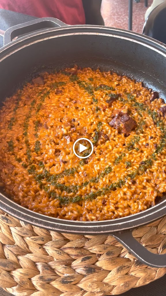 Restaurant A CA SA — Videos