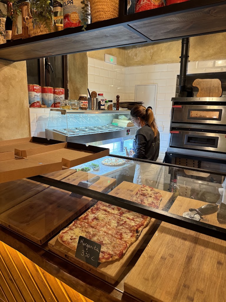 Trastevere pizza — Ambiente