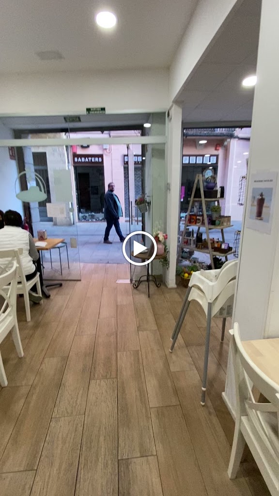Petits Delices — Videos