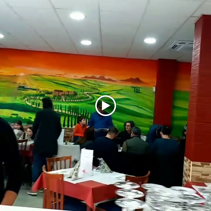 Italian Village Restaurante Pizzeria y comida Hindu — Videos
