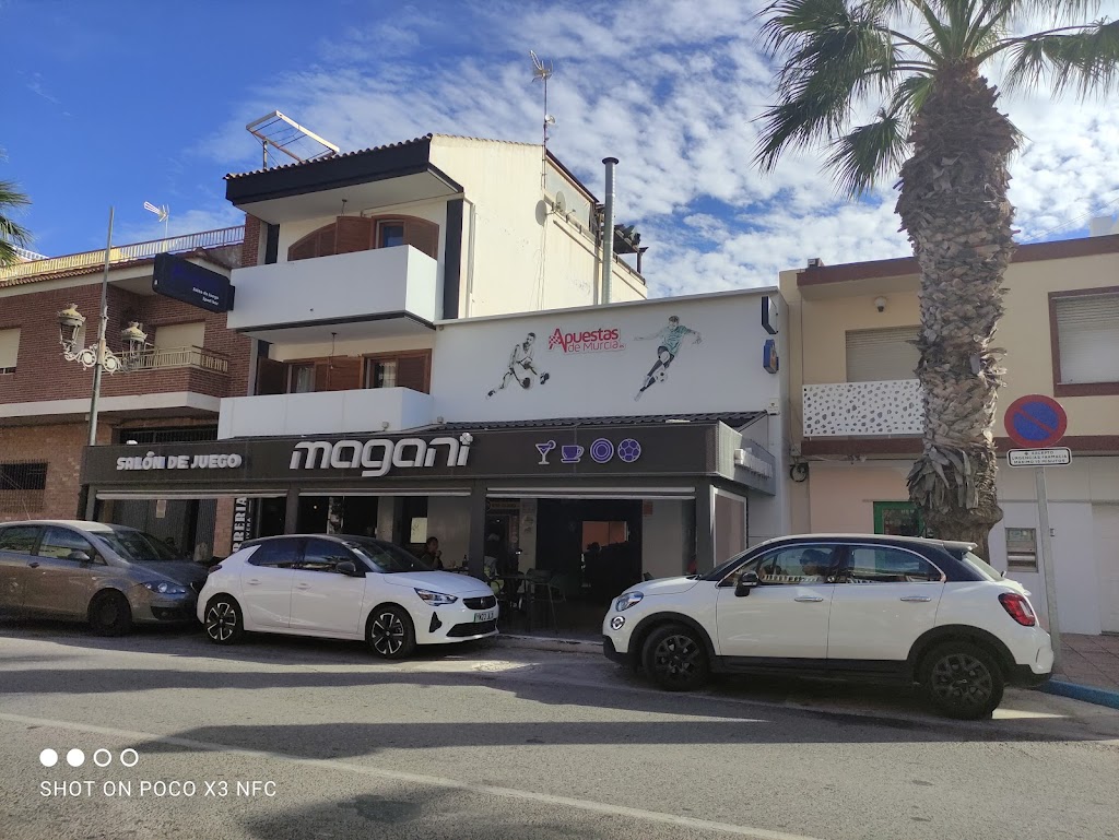 Apuestasdemurcia.es - Mani Avenida