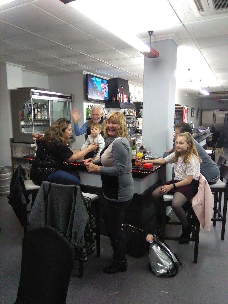 Restaurants in Pilar de la Horadada Gastrobar delicatessen — Ambiente