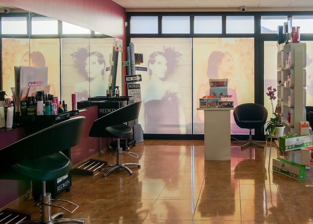 Zulima Guerrero Peluqueros — Interior