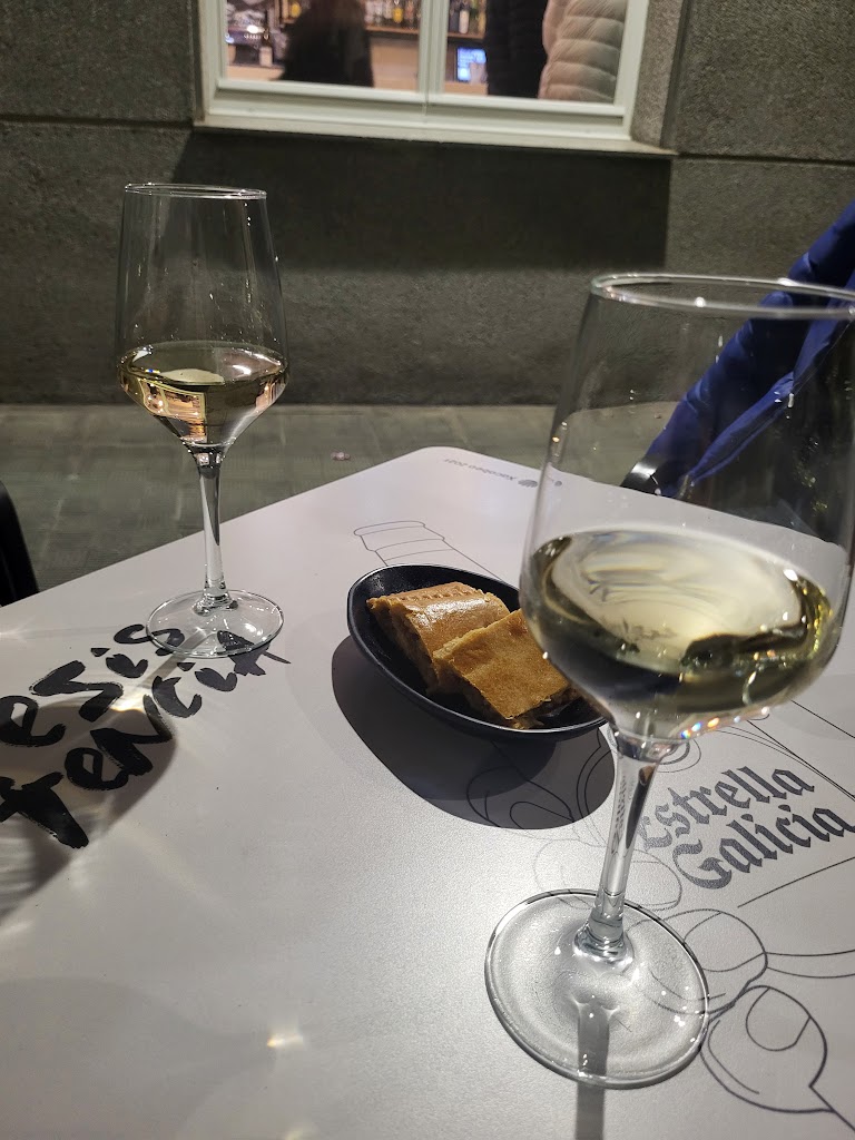 Bar Mestura — Comida y bebida