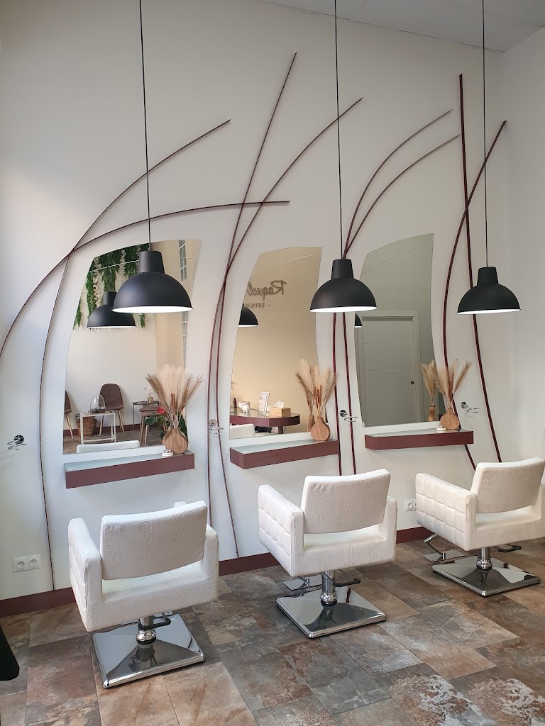 Raquel raya estilista