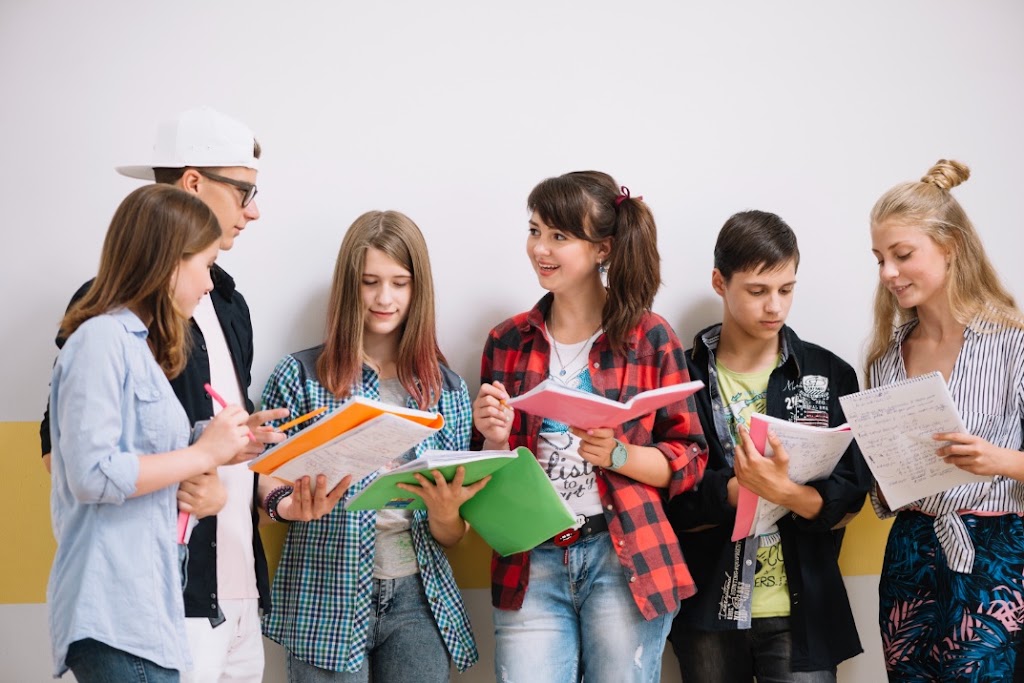 SC Language - Escuela De Idiomas — Del propietario