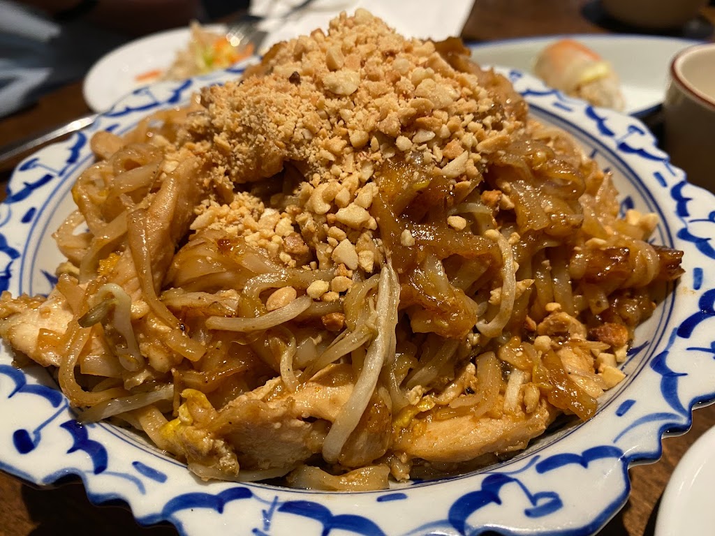Pad thai