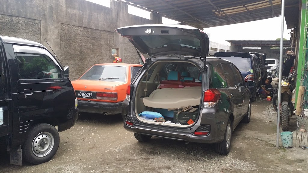 BENGKEL Cat Mobil MBAH ARJO
