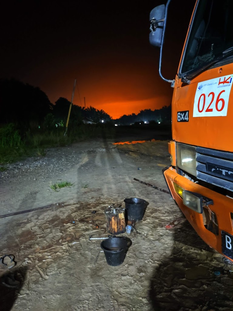 Bengkel Mobil Tri Jaya