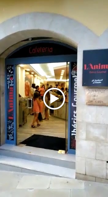 L'Anima. Ibericos, cafeteria y bodega — Videos