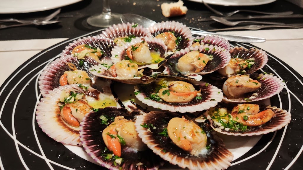 Restaurante Tripontzi — Comida y bebida