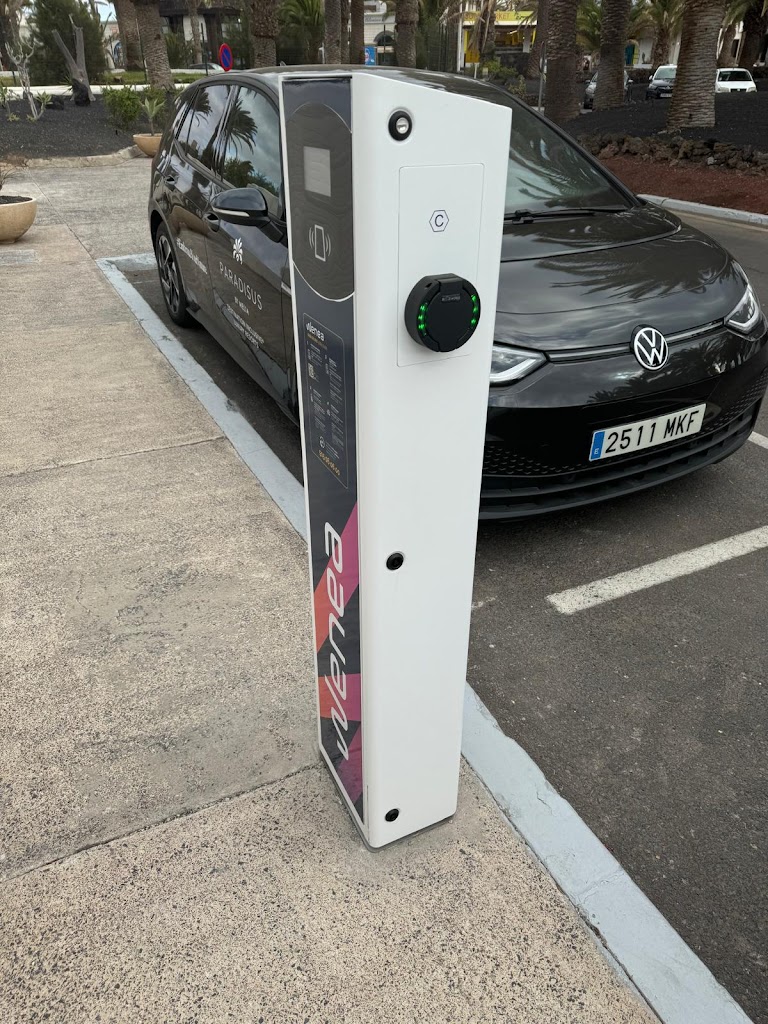 Estacion de carga Wenea