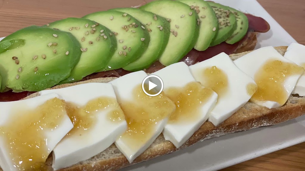 Cafeteria La Belena — Videos