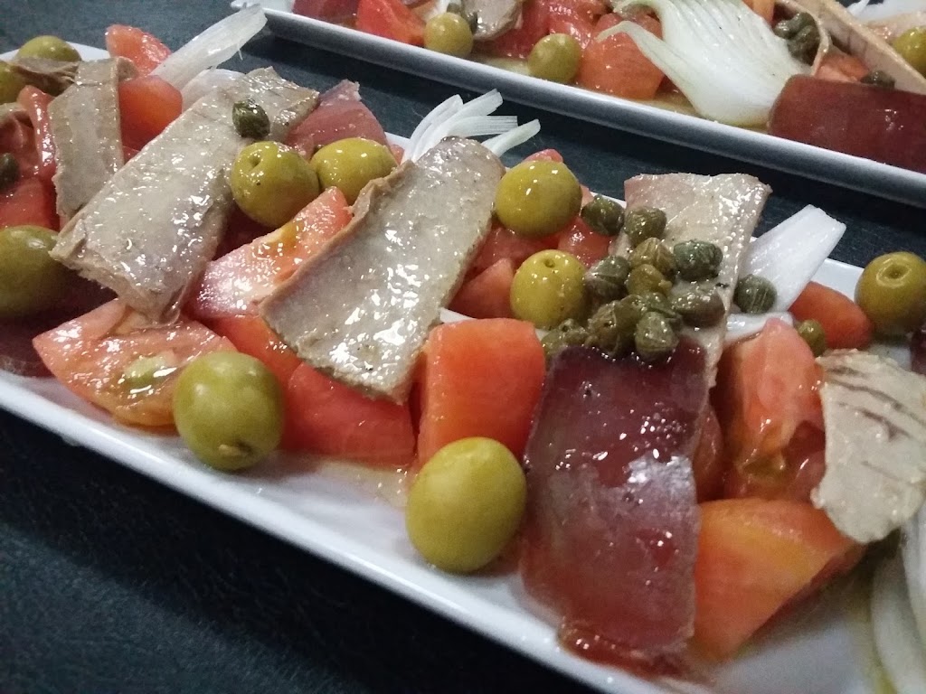 Meson Raconet — Comida y bebida